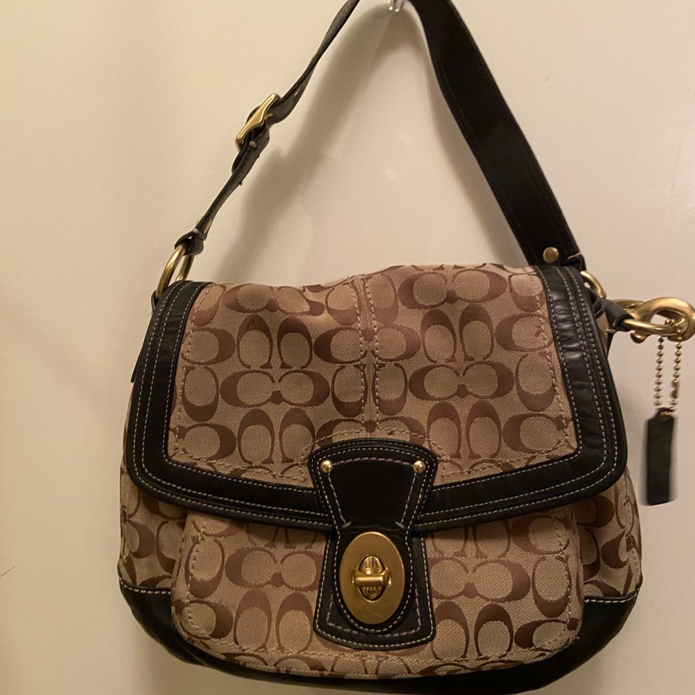 Authentic coach shoulder bag